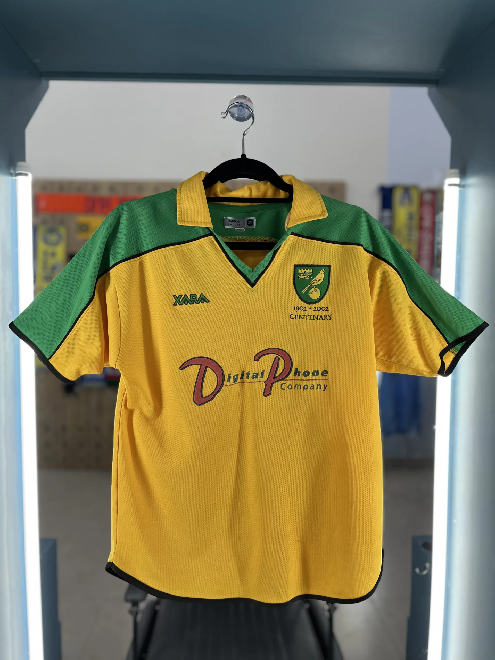 Norwich City 2002 Camisa Centenário - TAM P