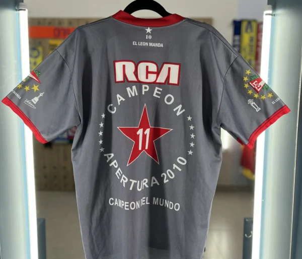 Estudiantes 2011 - Edição Comemorativa Apertura 2010 - TAM G - Imagem 2